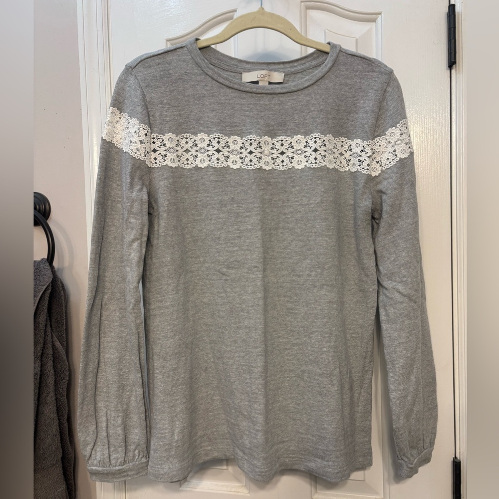 LOFT light gray lace top